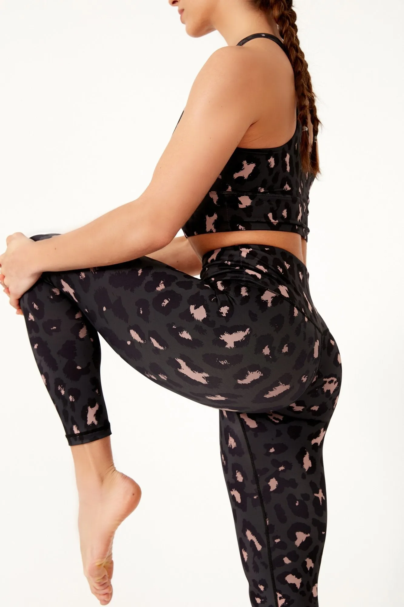 Blush Leopard High Waisted 7/8 Pocket Legging