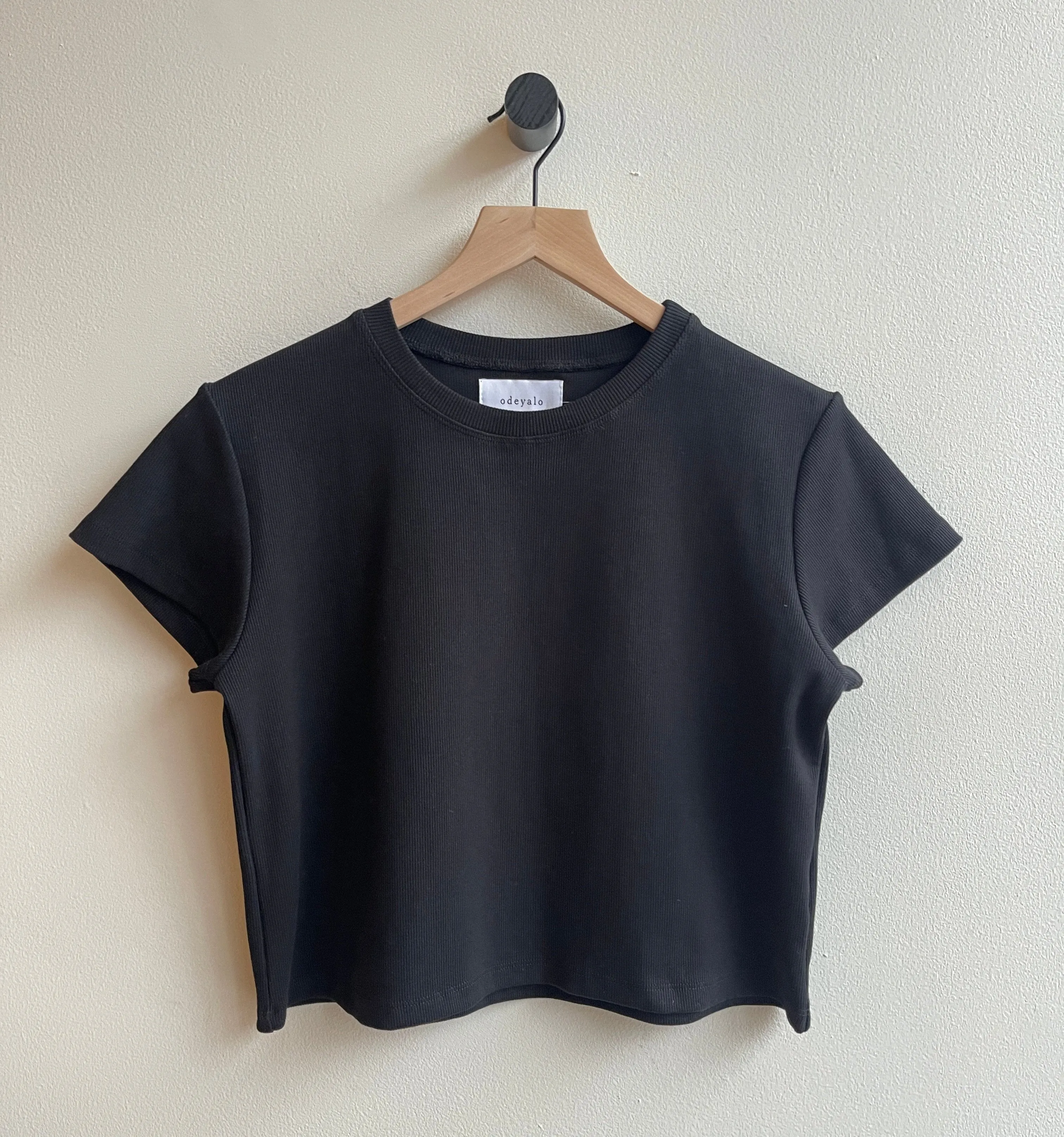 BROOK black t-shirt