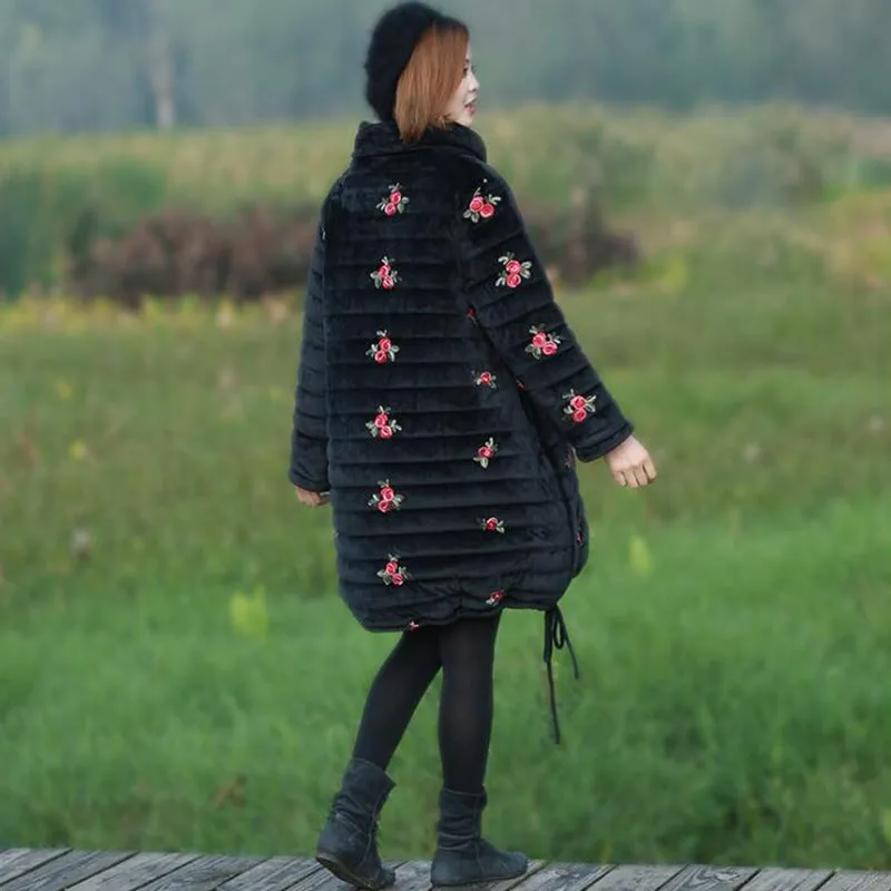 Embroidered Gold Velvet Ethnic Style Overcoat for Women