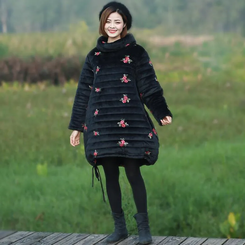 Embroidered Gold Velvet Ethnic Style Overcoat for Women