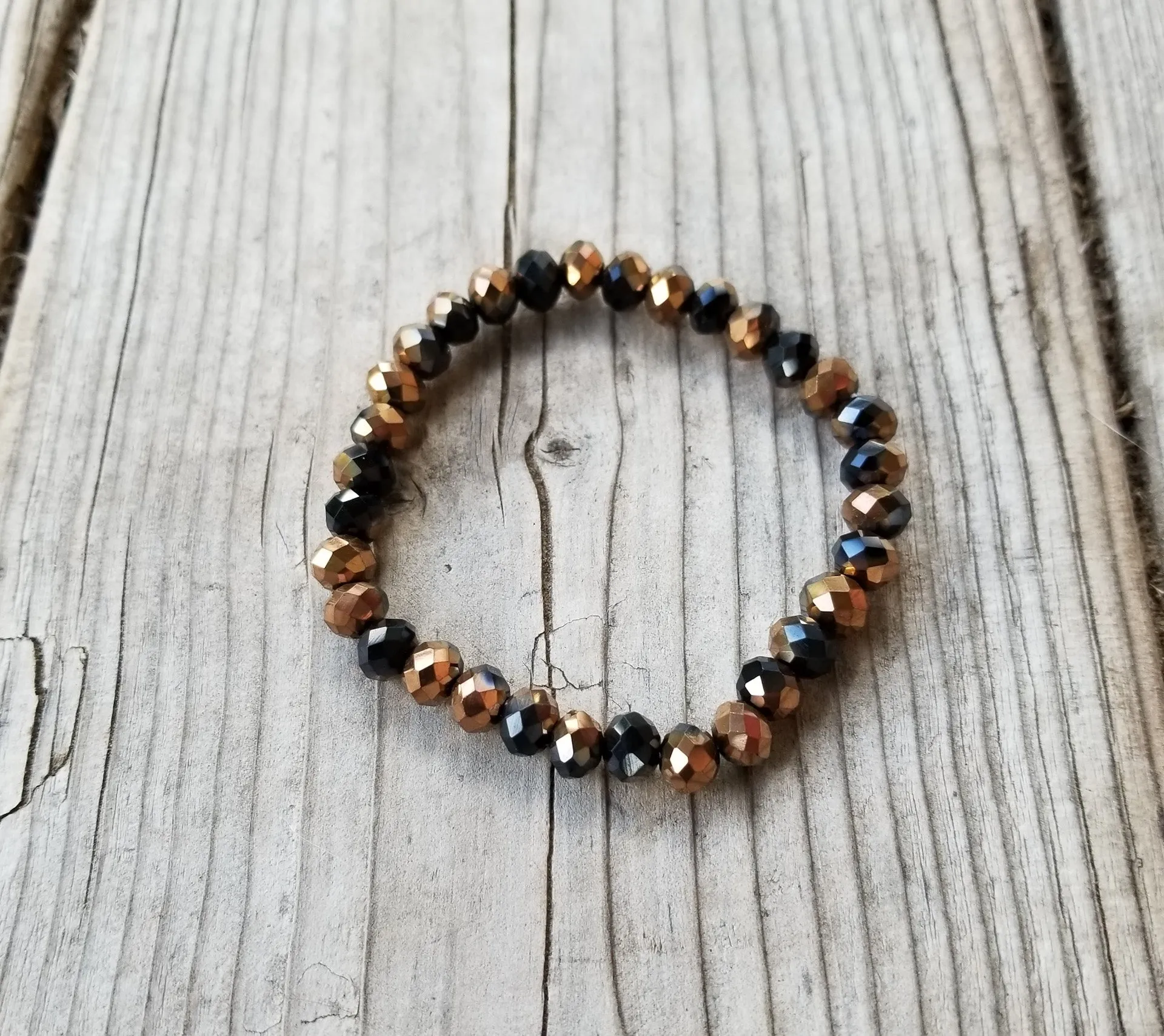 Faceted 7mm crystal beaded bracelet