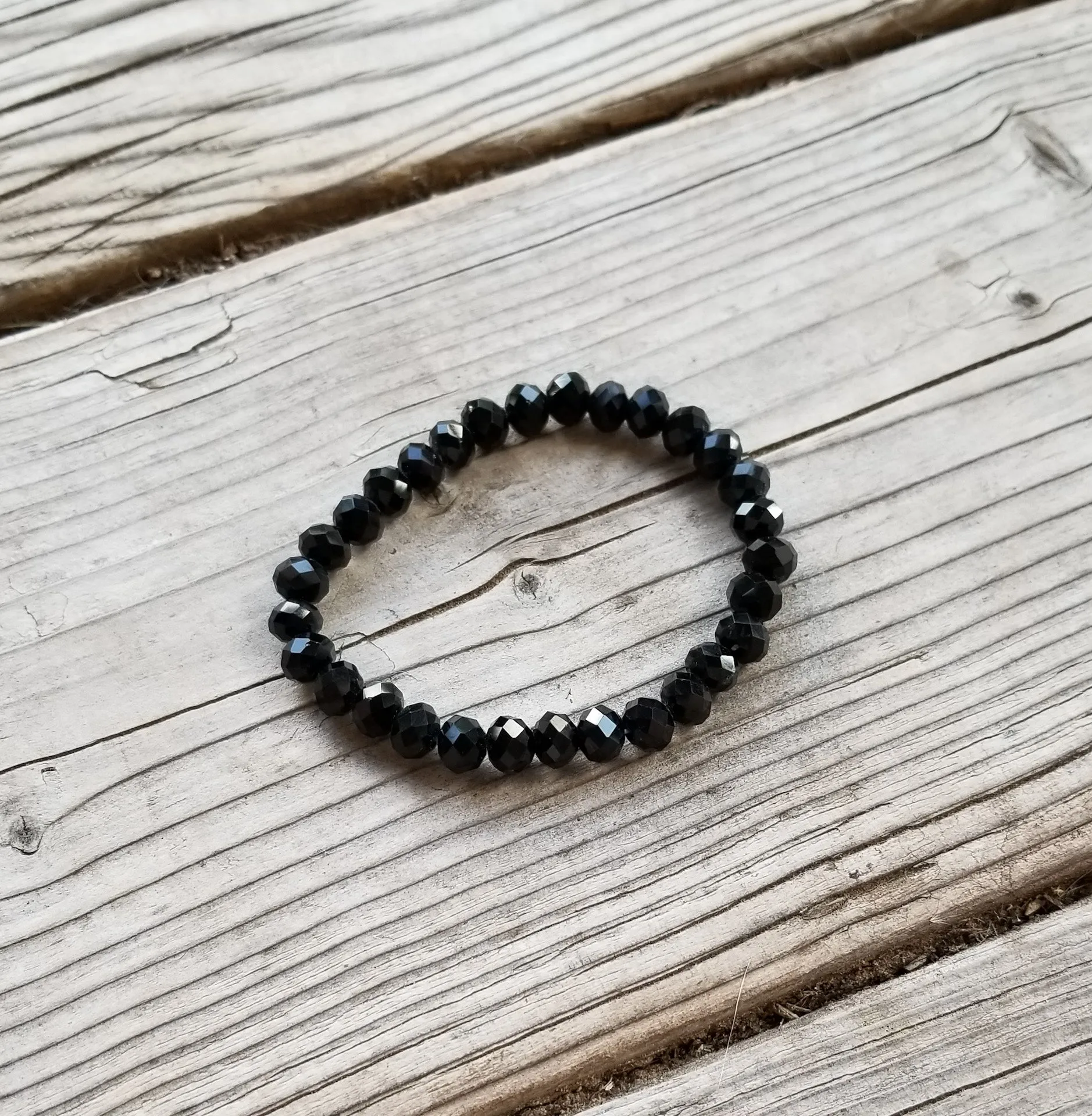 Faceted 7mm crystal beaded bracelet