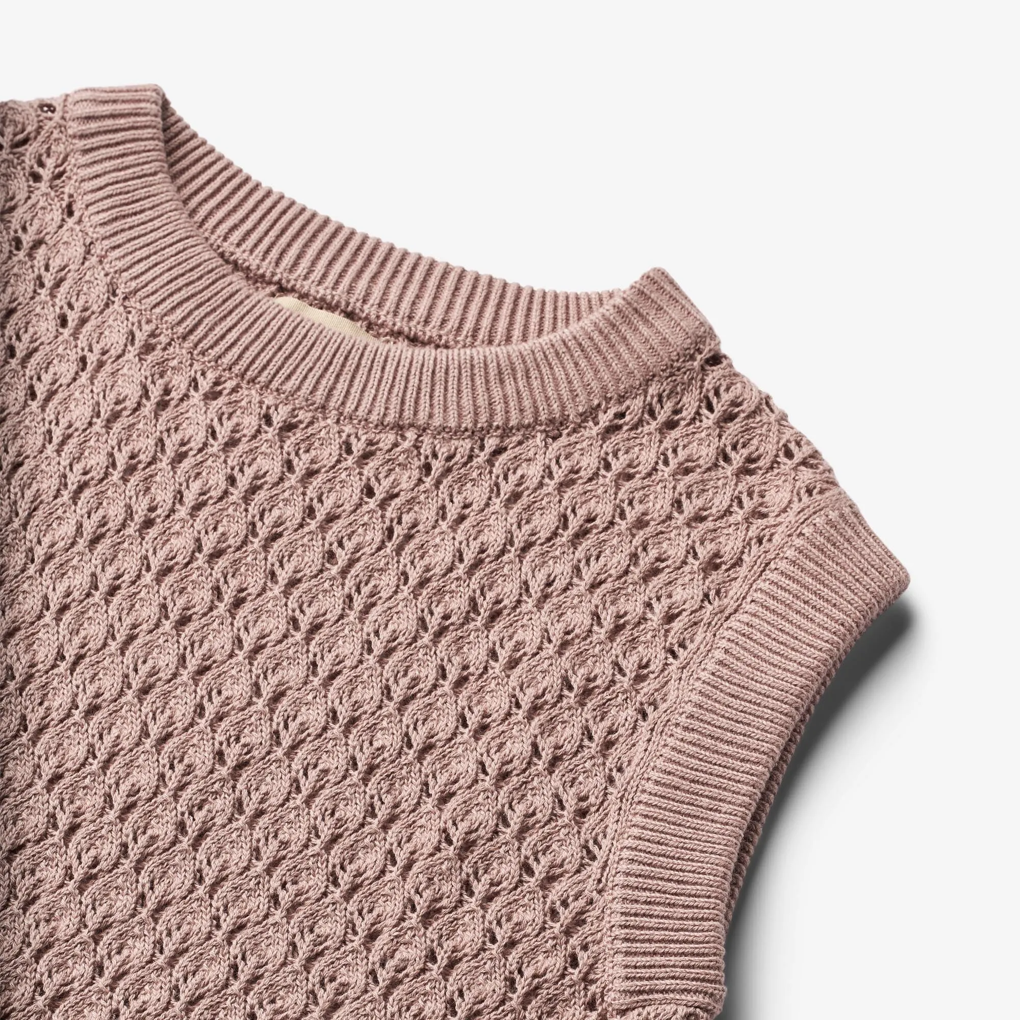Knit Vest Saga - dry rose