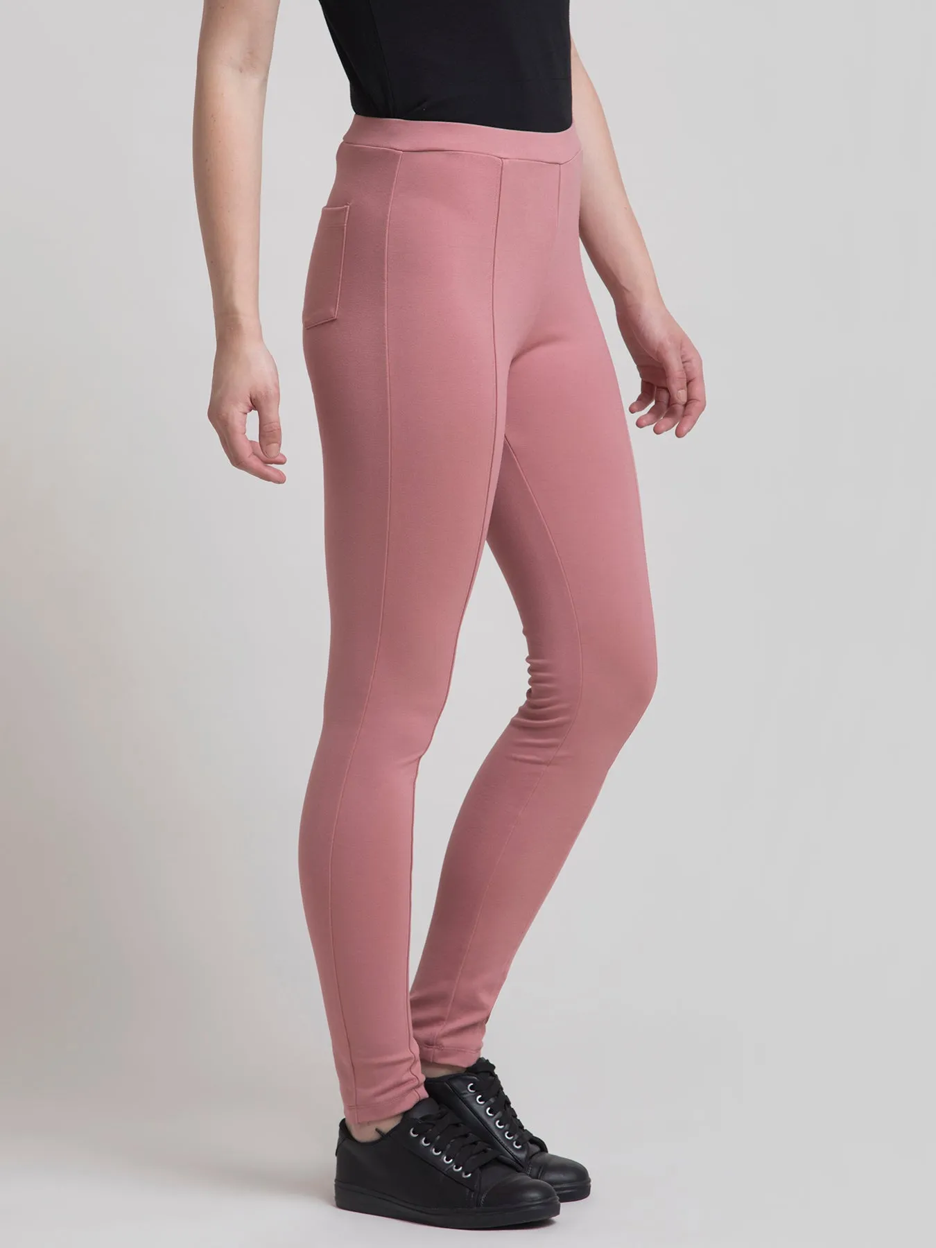LivIn Leggings - Pink