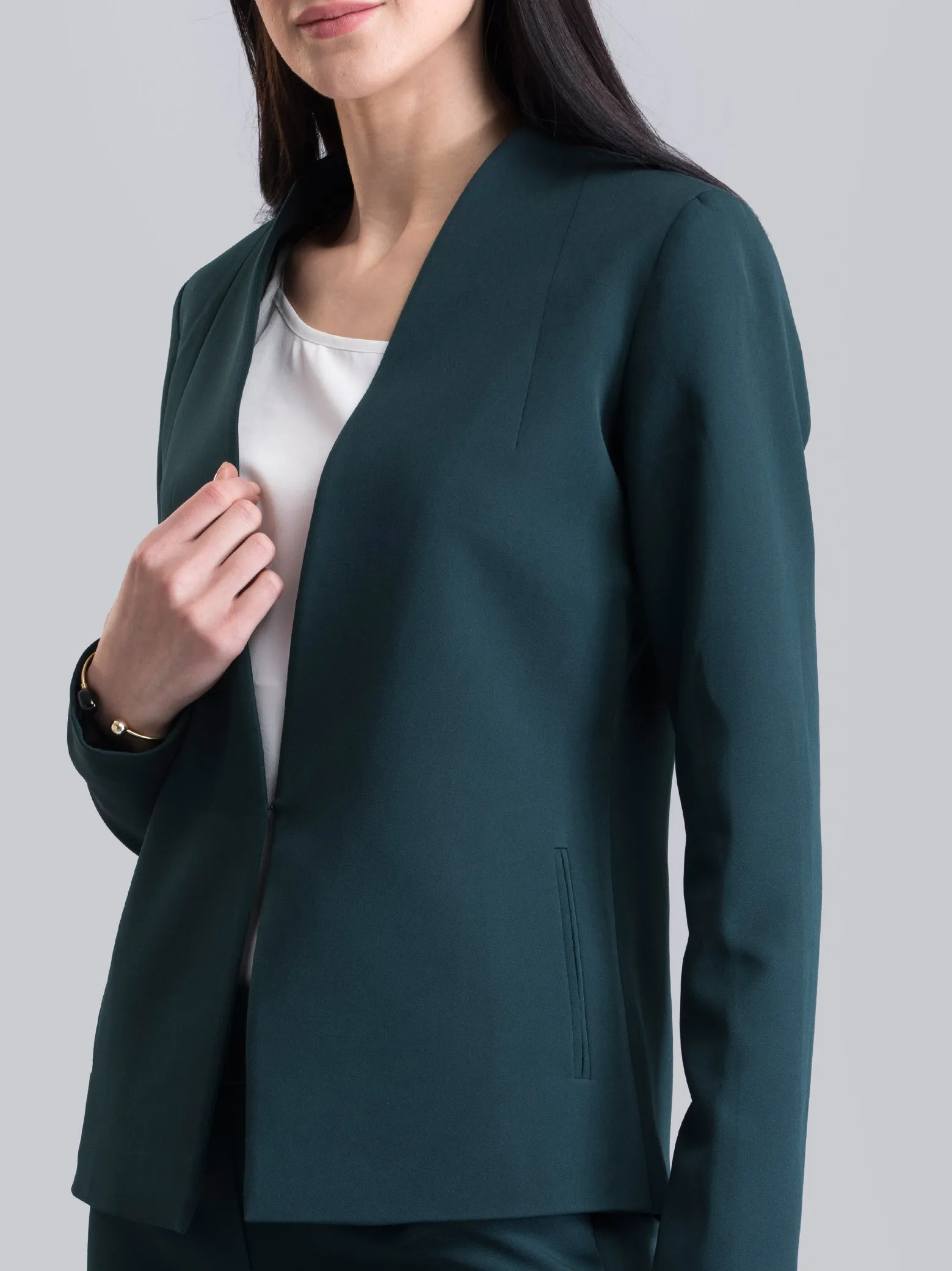 Stylish Hook Closure Jacket - Green